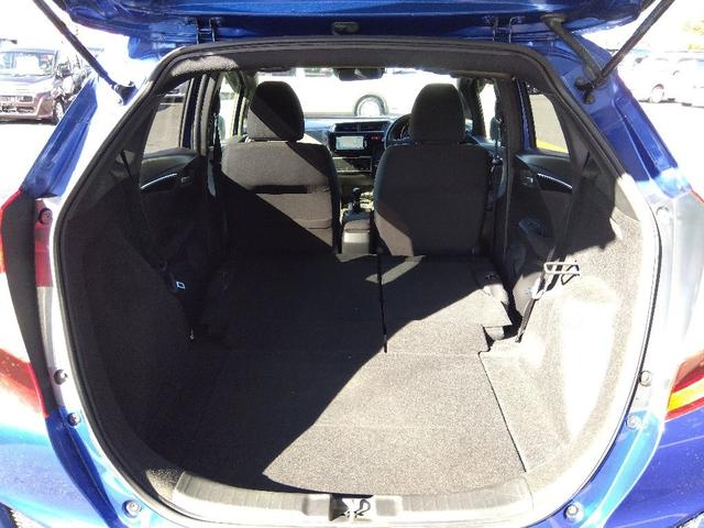 フィット ＲＳ☆６速ＭＴ☆１オーナー☆ナビ☆Ｂｌｕｅｔｏｏｔｈ接続☆　☆ワンオーナー☆６速ＭＴ☆ナビ☆Ｂｌｕｅｔｏｏｔｈ接続☆バックカメラ☆ＥＴＣ☆クルーズコントロール☆ＣＴＢＡ☆横滑り防止☆アイドリングストップ☆ドライブレコーダー☆プッシュスタート☆ミラーウィンカー☆（34枚目）