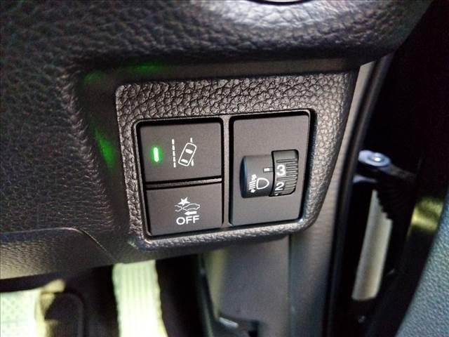 Ｎ－ＢＯＸカスタム Ｌスタイル＋ブラック☆４ＷＤ☆８インチナビ☆両側電動ドア☆　４ＷＤ☆ホンダセンシング☆８インチナビ☆Ｂｌｕｅｔｏｏｔｈ☆バックカメラ☆ドラレコ☆前席シートヒーター☆両側電動ドア☆ＬＥＤライト＆フォグ☆シーケンシャルウィンカー☆オートブレーキホールド☆試乗ＯＫ☆（16枚目）