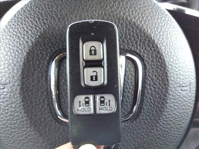 Ｎ－ＢＯＸカスタム Ｌスタイル＋ブラック☆４ＷＤ☆８インチナビ☆両側電動ドア☆　４ＷＤ☆ホンダセンシング☆８インチナビ☆Ｂｌｕｅｔｏｏｔｈ☆バックカメラ☆ドラレコ☆前席シートヒーター☆両側電動ドア☆ＬＥＤライト＆フォグ☆シーケンシャルウィンカー☆オートブレーキホールド☆試乗ＯＫ☆（17枚目）