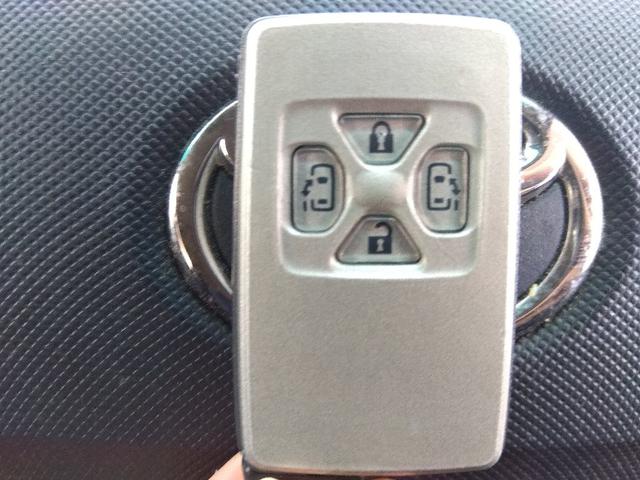 エスティマ アエラス☆バックカメラ☆両側電動ドア☆クルーズコントロール☆　☆ナビ☆バックカメラ☆ＤＶＤ再生☆ビルトインＥＴＣ☆両側電動スライドドア☆クルーズコントロール☆コーナーセンサー☆キセノンオートライト☆フォグランプ☆プッシュスタート☆スマートキー☆走行５．５万ｋｍ☆（57枚目）