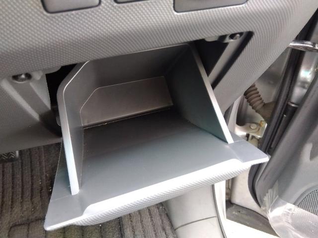 エスティマ アエラス☆バックカメラ☆両側電動ドア☆クルーズコントロール☆　☆ナビ☆バックカメラ☆ＤＶＤ再生☆ビルトインＥＴＣ☆両側電動スライドドア☆クルーズコントロール☆コーナーセンサー☆キセノンオートライト☆フォグランプ☆プッシュスタート☆スマートキー☆走行５．５万ｋｍ☆（60枚目）