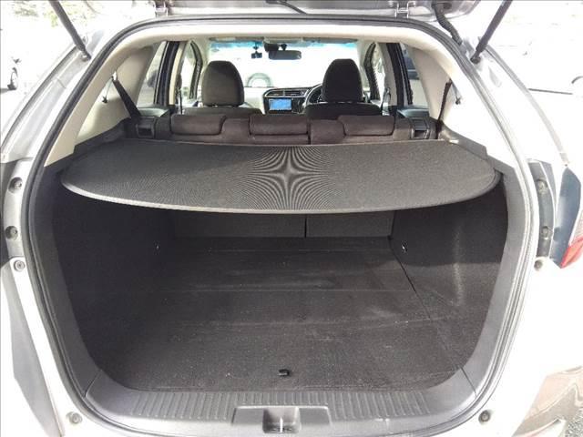 シャトル ハイブリッドホンダセンシング☆ナビ☆ETC☆ドラレコ☆ ホンダセンシング☆ナビ☆Bluetooth☆バックカメラ☆ビルトインETC☆ドライブレコーダー☆CMBS☆LKAS☆アダプティブクルーズ☆ECON☆路外逸脱抑制☆標識認識☆オートライト☆スマートキー☆(10枚目)