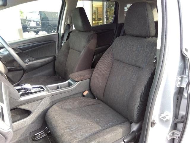 シャトル ハイブリッドホンダセンシング☆ナビ☆ETC☆ドラレコ☆ ホンダセンシング☆ナビ☆Bluetooth☆バックカメラ☆ビルトインETC☆ドライブレコーダー☆CMBS☆LKAS☆アダプティブクルーズ☆ECON☆路外逸脱抑制☆標識認識☆オートライト☆スマートキー☆(40枚目)