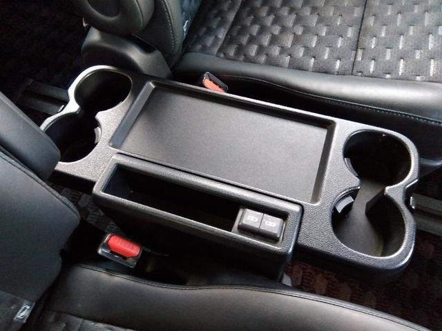 ヴォクシー ハイブリッドS-Z☆10.5型ナビ☆14型後席モニター☆ セーフティセンス☆10.5型ナビ☆14型後席モニター☆Bluetooth☆バックカメラ☆デジタルインナーミラー☆シートヒーター☆ビルトインETC2.0☆両側電動ドア☆LEDライト☆HUD☆試乗できます(39枚目)