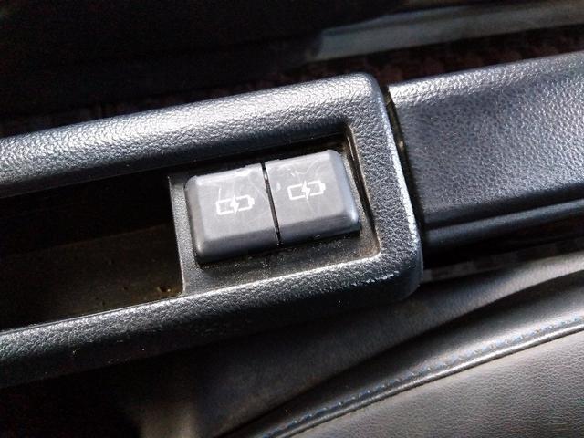 ヴォクシー ハイブリッドS-Z☆10.5型ナビ☆14型後席モニター☆ セーフティセンス☆10.5型ナビ☆14型後席モニター☆Bluetooth☆バックカメラ☆デジタルインナーミラー☆シートヒーター☆ビルトインETC2.0☆両側電動ドア☆LEDライト☆HUD☆試乗できます(40枚目)