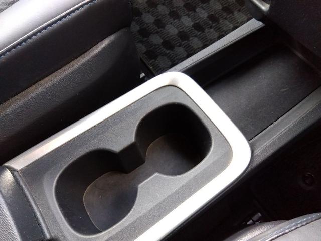 ヴォクシー ハイブリッドS-Z☆10.5型ナビ☆14型後席モニター☆ セーフティセンス☆10.5型ナビ☆14型後席モニター☆Bluetooth☆バックカメラ☆デジタルインナーミラー☆シートヒーター☆ビルトインETC2.0☆両側電動ドア☆LEDライト☆HUD☆試乗できます(54枚目)