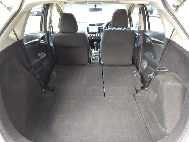 １オーナー☆ナビ☆Ｂｌｕｅｔｏｏｔｈ☆バックカメラ☆ＤＶＤ／ＣＤ再生☆ＥＴＣ☆アイドリングストップ☆ＥＣＯＮ☆ヘッドライトレベライザー☆ミラーウィンカー☆プッシュスタート☆走行３．８万ｋｍ☆試乗ＯＫ☆