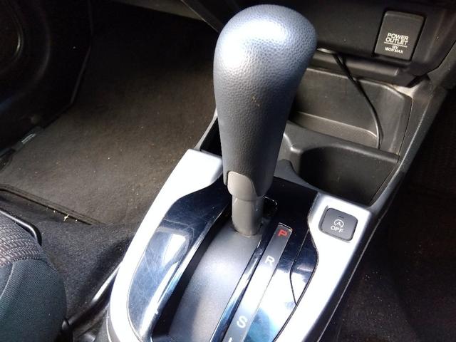 １オーナー☆ナビ☆Ｂｌｕｅｔｏｏｔｈ☆バックカメラ☆ＤＶＤ／ＣＤ再生☆ＥＴＣ☆アイドリングストップ☆ＥＣＯＮ☆ヘッドライトレベライザー☆ミラーウィンカー☆プッシュスタート☆走行３．８万ｋｍ☆試乗ＯＫ☆