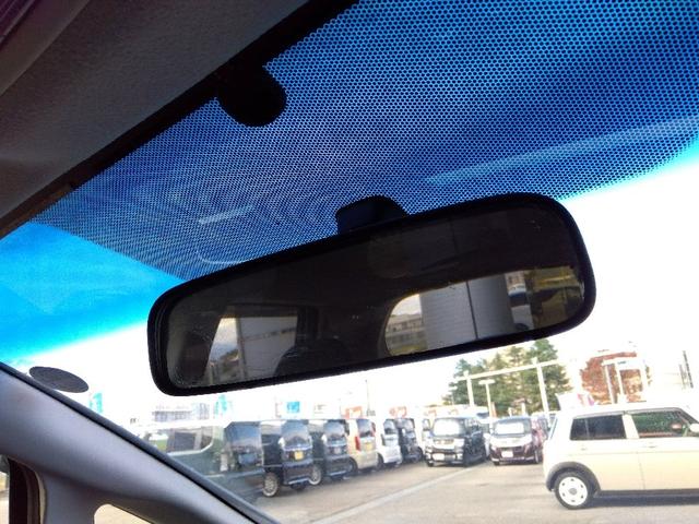 １オーナー☆ナビ☆Ｂｌｕｅｔｏｏｔｈ☆バックカメラ☆ＤＶＤ／ＣＤ再生☆ＥＴＣ☆アイドリングストップ☆ＥＣＯＮ☆ヘッドライトレベライザー☆ミラーウィンカー☆プッシュスタート☆走行３．８万ｋｍ☆試乗ＯＫ☆