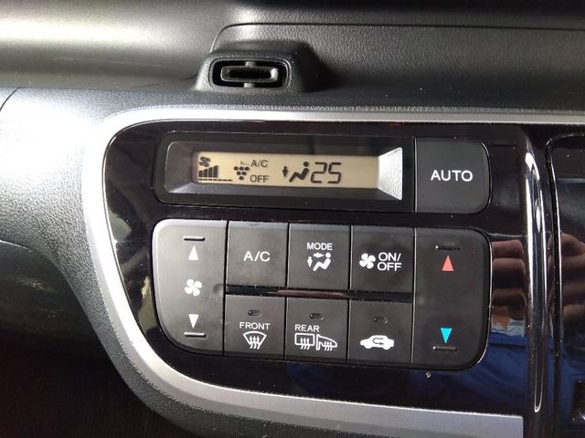ターボ☆ナビ☆Ｂｌｕｅｔｏｏｔｈ☆バックカメラ☆ビルトインＥＴＣ☆シートヒーター☆キセノンライト☆ＬＥＤフォグ☆パドルシフト☆両側電動ドア☆クルーズコントロール☆ＣＴＢＡ☆ハーフレザーシート☆試乗ＯＫ