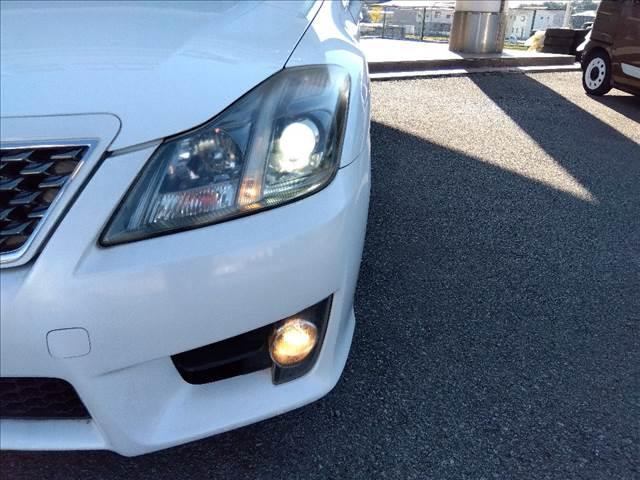 クラウン アスリート☆後期型☆ワンオーナー☆サンルーフ☆本革シート☆　ワンオーナー☆後期型☆サンルーフ☆本革シート☆前席パワーシート☆シートベンチレーション☆クルーズコントロール☆ナビ☆Ｂｌｕｅｔｏｏｔｈ接続☆バックカメラ☆ビルトインＥＴＣ☆トランクスポイラー☆フォグ☆（18枚目）