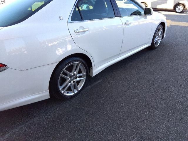 クラウン アスリート☆後期型☆ワンオーナー☆サンルーフ☆本革シート☆　ワンオーナー☆後期型☆サンルーフ☆本革シート☆前席パワーシート☆シートベンチレーション☆クルーズコントロール☆ナビ☆Ｂｌｕｅｔｏｏｔｈ接続☆バックカメラ☆ビルトインＥＴＣ☆トランクスポイラー☆フォグ☆（22枚目）