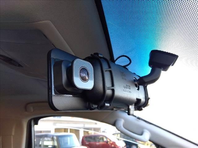 ヴェルファイア ２．４Ｚ☆１オナ☆ＨＫＳ車高調☆社外エアロ☆両側電動ドア☆　１オーナー☆ＴＯＰＬＩＮＥエアロ／マフラー☆ＨＫＳ車高調☆ＷＯＲＫ２０インチアルミ☆両側電動ドア☆クルーズコントロール☆コーナーセンサー☆ナビ☆フルセグ☆ＤＶＤ再生☆ウッドコンビハンドル☆オートライト（16枚目）