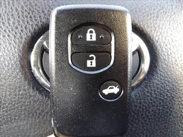 カローラアクシオ ハイブリッドＧ☆トヨタセーフティセンス☆ナビ☆３．４万ｋｍ☆　トヨタセーフティセンス☆ナビ☆Ｂｌｕｅｔｏｏｔｈ☆バックカメラ☆ビルトインＥＴＣ☆クルーズコントロール☆クリアランスソナー☆プリクラッシュ☆ＬＤＡ☆スマートキー☆プッシュスタート☆ナノイー☆試乗ＯＫ☆（17枚目）