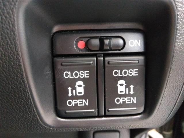 ターボ☆ナビ☆後席モニター☆Ｂｌｕｅｔｏｏｔｈ☆バックカメラ☆ＥＴＣ☆両側電動ドア☆キセノンオートライト☆フォグ☆パドルシフト☆クルーズコントロール☆あんしんＰＫＧ☆ＣＴＢＡ☆スマートキー☆試乗ＯＫ☆