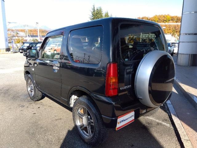 ジムニー ランドベンチャー☆最終１０型☆４ＷＤ☆ターボ☆ハーフレザー☆　☆最終１０型☆４ＷＤ☆インタークーラーターボ☆専用ハーフレザーシート☆シートヒーター☆背面タイヤ☆純正１６インチＡＷ☆オーディオ☆ＵＳＢ接続☆ＣＤ再生☆ミラーウィンカー☆キーレス☆走行２．２万ｋｍ☆（27枚目）