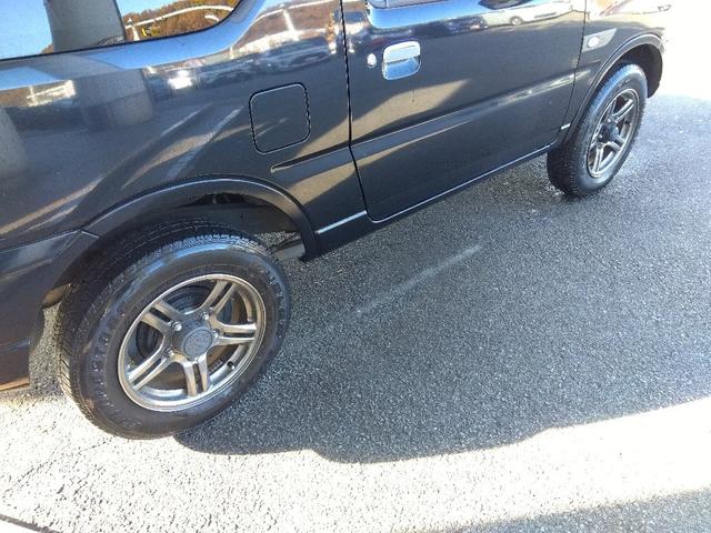 ジムニー ランドベンチャー☆最終１０型☆４ＷＤ☆ターボ☆ハーフレザー☆　☆最終１０型☆４ＷＤ☆インタークーラーターボ☆専用ハーフレザーシート☆シートヒーター☆背面タイヤ☆純正１６インチＡＷ☆オーディオ☆ＵＳＢ接続☆ＣＤ再生☆ミラーウィンカー☆キーレス☆走行２．２万ｋｍ☆（30枚目）