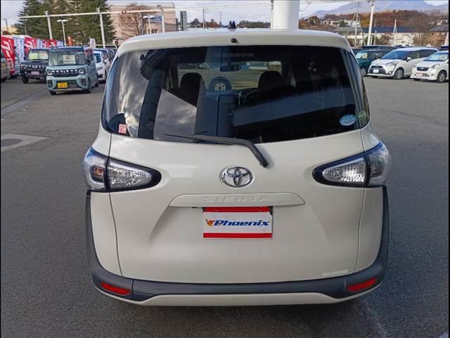 シエンタ Ｇ☆ナビ☆Ｂｌｕｅｔｏｏｔｈ☆両側電動ドア☆走行４．０万ｋｍ　☆純正ナビ☆ＴＶ☆Ｂｌｕｅｔｏｏｔｈ☆バックカメラ☆ＥＴＣ☆両側パワースライドドア☆アイドリングストップ☆ステアリングスイッチ☆スマートキー☆プッシュスタート☆純正フロアマット＆バイザー☆試乗ＯＫ☆（7枚目）