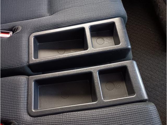 シエンタ Ｇ☆ナビ☆Ｂｌｕｅｔｏｏｔｈ☆両側電動ドア☆走行４．０万ｋｍ　☆純正ナビ☆ＴＶ☆Ｂｌｕｅｔｏｏｔｈ☆バックカメラ☆ＥＴＣ☆両側パワースライドドア☆アイドリングストップ☆ステアリングスイッチ☆スマートキー☆プッシュスタート☆純正フロアマット＆バイザー☆試乗ＯＫ☆（46枚目）