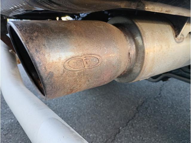 ランドクルーザー80 VXリミテッド最終型☆リフトアップ☆サンルーフ☆T/Aタイヤ 最終型☆1ナンバー登録☆サンルーフ☆リフトアップ☆ランチョシック☆ガナドールマフラー☆ミッキートンプソン16AW☆BFグッドリッチT/Aタイヤ☆ロックフォードスピーカー☆革調シートカバー☆LEDテール(31枚目)