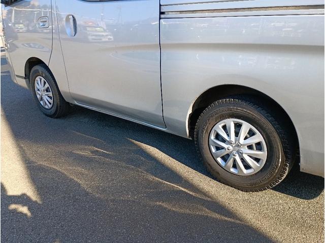 NV350キャラバンバン ロングDXターボ☆4WD☆ディーゼル☆全方位モニター☆ ワンオーナー☆4WD☆ディーゼル☆アラウンドビューモニター☆バックモニター☆エマージェンシーブレーキ☆メッキフロントグリル☆前後カラードバンパー☆ミラーウィンカー☆プッシュスター☆走行4.5万km☆(32枚目)