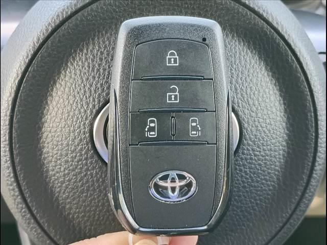 シエンタ ハイブリッドＺ☆ワンオーナー☆１０．５型ナビ☆全方位カメラ☆　セーフティセンス☆１０．５型ナビ☆パノラミックビューモニター☆アドバンストパーク☆前席シートヒーター☆ステアリングヒーター☆ＬＥＤライト＆フォグ☆両側電動ドア☆ＥＴＣ２．０☆ＢＳＭ☆ソナー☆試乗ＯＫ☆（17枚目）