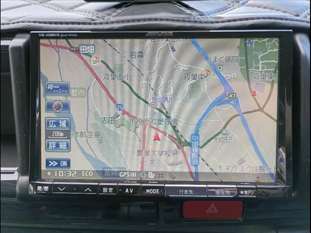 ハイエースワゴン ＧＬ☆ベットキット☆ＲＥＶＯシート☆バッドフェイスボンネット　４ＷＤ☆ベットキット☆レボシート☆電動ドア☆ローダウン☆バッドフェイスボンネット☆ギブソンリアバンパー☆Ｂａｃｋ９ショック☆ファブレス２０ＡＷ☆社外ＬＥＤテール☆８型ナビ☆バックカメラ☆後席モニター☆（11枚目）