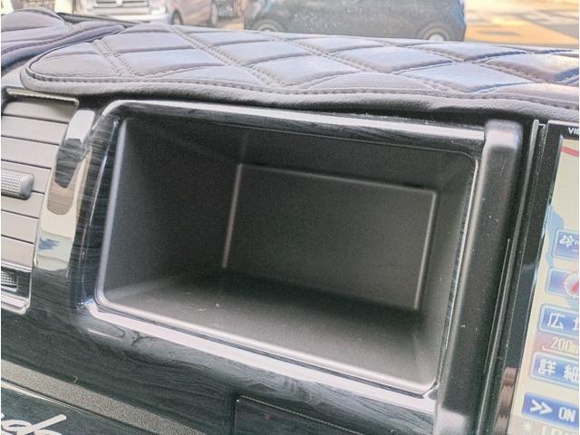 ハイエースワゴン ＧＬ☆ベットキット☆ＲＥＶＯシート☆バッドフェイスボンネット　４ＷＤ☆ベットキット☆レボシート☆電動ドア☆ローダウン☆バッドフェイスボンネット☆ギブソンリアバンパー☆Ｂａｃｋ９ショック☆ファブレス２０ＡＷ☆社外ＬＥＤテール☆８型ナビ☆バックカメラ☆後席モニター☆（42枚目）