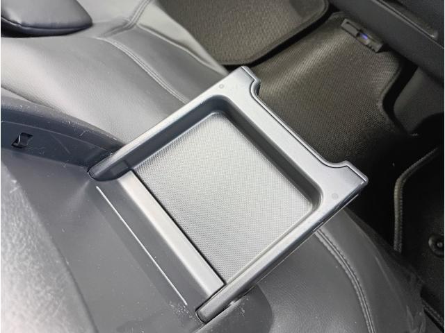 ハイエースワゴン ＧＬ☆ベットキット☆ＲＥＶＯシート☆バッドフェイスボンネット　４ＷＤ☆ベットキット☆レボシート☆電動ドア☆ローダウン☆バッドフェイスボンネット☆ギブソンリアバンパー☆Ｂａｃｋ９ショック☆ファブレス２０ＡＷ☆社外ＬＥＤテール☆８型ナビ☆バックカメラ☆後席モニター☆（59枚目）