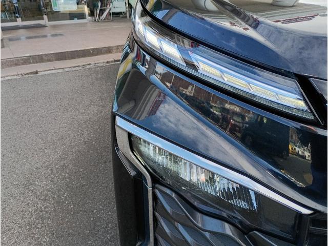 ヴォクシー ハイブリッドS-Z☆1オナ☆10.5型ナビ☆14型後席モニタ セーフティセンス☆10.5型ナビ☆14型後席モニター☆バックカメラ☆前席・2列目シートヒーター☆オットマン☆両側電動ドア☆パワーバックドア☆ビルトインETC2.0☆LEDライト☆ハーフレザー☆試乗OK(77枚目)