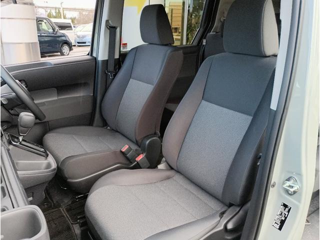 シエンタ ハイブリッドＧ☆１オナ☆８インチディスプレイ☆カープレイ☆　☆セーフティセンス☆８型ディスプレイオーディオ☆Ｂｌｕｅｔｏｏｔｈ☆パノラミックビューモニター☆ビルトインＥＴＣ２．０☆両側電動ドア☆ＬＥＤライト☆ＢＳＭ☆クリアランスソナー☆スマートキー☆試乗ＯＫ☆（39枚目）