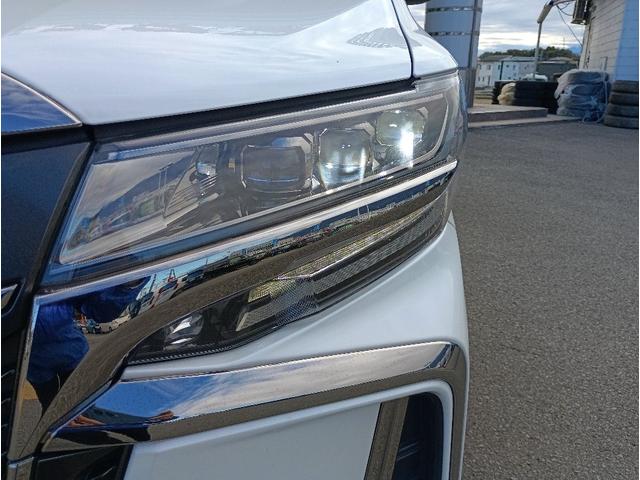 アルファード ２．５Ｓタイプゴールド☆１オナ☆９型ナビ☆１２．１型モニター　１オーナー☆モデリスタエアロ☆Ｗサンルーフ☆セーフティセンス☆９型ナビ☆１２．１型後席モニター☆バックカメラ☆ビルトインＥＴＣ☆両側電動ドア☆電動リアゲート☆クリアランスソナー☆ＢＳＭ☆ハーフレザー☆（71枚目）