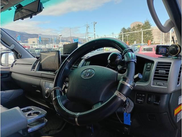 ハイエースワゴン ＧＬ☆１オナ☆４ＷＤ☆１５００Ｗインバーター☆ＦＦヒーター☆　ワンオーナー☆４ＷＤ☆キャンピング仕様☆かーいんてりあ高橋社製リラックスワゴンタイプ３☆ベットキット☆１５００Ｗインバーター☆サブバッテリー２個☆ＦＦヒーター☆サイドオーニング☆ルーフベンチレーター☆（27枚目）