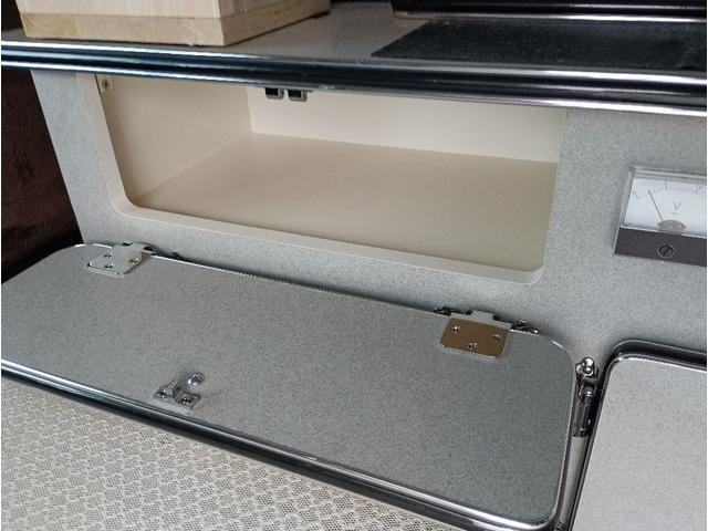 ハイエースワゴン ＧＬ☆１オナ☆４ＷＤ☆１５００Ｗインバーター☆ＦＦヒーター☆　ワンオーナー☆４ＷＤ☆キャンピング仕様☆かーいんてりあ高橋社製リラックスワゴンタイプ３☆ベットキット☆１５００Ｗインバーター☆サブバッテリー２個☆ＦＦヒーター☆サイドオーニング☆ルーフベンチレーター☆（38枚目）