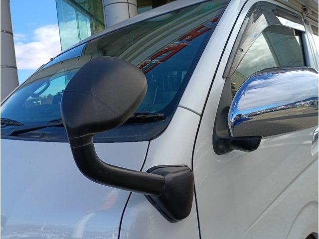 ハイエースワゴン ＧＬ☆１オナ☆４ＷＤ☆１５００Ｗインバーター☆ＦＦヒーター☆　ワンオーナー☆４ＷＤ☆キャンピング仕様☆かーいんてりあ高橋社製リラックスワゴンタイプ３☆ベットキット☆１５００Ｗインバーター☆サブバッテリー２個☆ＦＦヒーター☆サイドオーニング☆ルーフベンチレーター☆（71枚目）