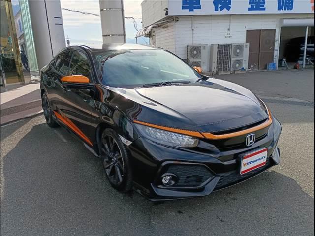 シビック ハッチバックホンダセンシング☆ワンオーナー☆バックカメラ☆　１オーナー☆ターボ☆ホンダセンシング☆ナビ☆Ｂｌｕｅｔｏｏｔｈ接続☆バックカメラ☆ビルトインＥＴＣ☆アダプティブクルーズ☆ＣＭＢＳ☆アイドリングストップ☆パドルシフト☆純正１８ＡＷ☆走行１．２万ｋｍ☆（4枚目）