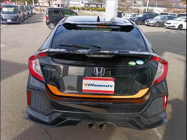 シビック ハッチバックホンダセンシング☆ワンオーナー☆バックカメラ☆　１オーナー☆ターボ☆ホンダセンシング☆ナビ☆Ｂｌｕｅｔｏｏｔｈ接続☆バックカメラ☆ビルトインＥＴＣ☆アダプティブクルーズ☆ＣＭＢＳ☆アイドリングストップ☆パドルシフト☆純正１８ＡＷ☆走行１．２万ｋｍ☆（7枚目）