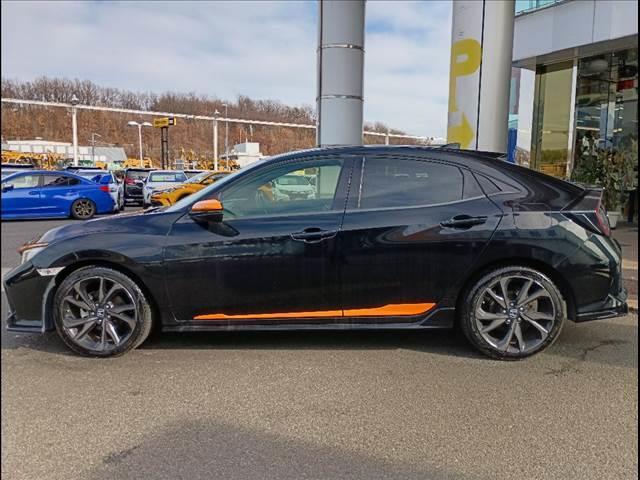 シビック ハッチバックホンダセンシング☆ワンオーナー☆バックカメラ☆　１オーナー☆ターボ☆ホンダセンシング☆ナビ☆Ｂｌｕｅｔｏｏｔｈ接続☆バックカメラ☆ビルトインＥＴＣ☆アダプティブクルーズ☆ＣＭＢＳ☆アイドリングストップ☆パドルシフト☆純正１８ＡＷ☆走行１．２万ｋｍ☆（9枚目）