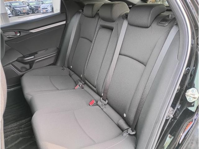 シビック ハッチバックホンダセンシング☆ワンオーナー☆バックカメラ☆　１オーナー☆ターボ☆ホンダセンシング☆ナビ☆Ｂｌｕｅｔｏｏｔｈ接続☆バックカメラ☆ビルトインＥＴＣ☆アダプティブクルーズ☆ＣＭＢＳ☆アイドリングストップ☆パドルシフト☆純正１８ＡＷ☆走行１．２万ｋｍ☆（32枚目）