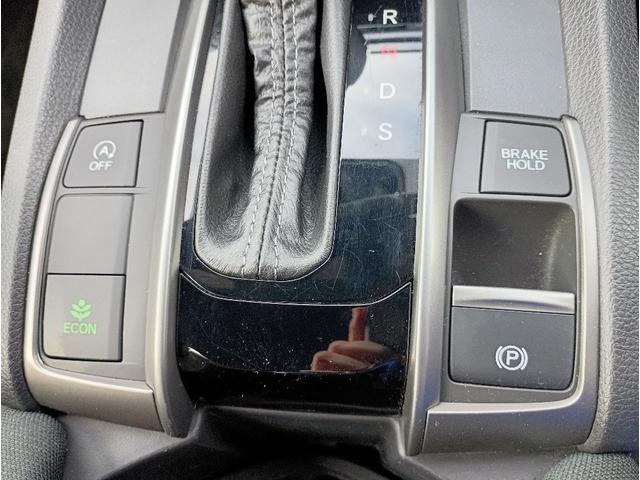 シビック ハッチバックホンダセンシング☆ワンオーナー☆バックカメラ☆　１オーナー☆ターボ☆ホンダセンシング☆ナビ☆Ｂｌｕｅｔｏｏｔｈ接続☆バックカメラ☆ビルトインＥＴＣ☆アダプティブクルーズ☆ＣＭＢＳ☆アイドリングストップ☆パドルシフト☆純正１８ＡＷ☆走行１．２万ｋｍ☆（50枚目）