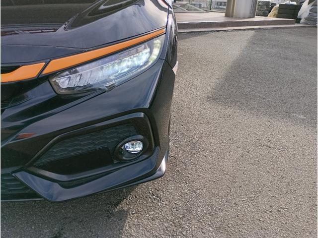 シビック ハッチバックホンダセンシング☆ワンオーナー☆バックカメラ☆　１オーナー☆ターボ☆ホンダセンシング☆ナビ☆Ｂｌｕｅｔｏｏｔｈ接続☆バックカメラ☆ビルトインＥＴＣ☆アダプティブクルーズ☆ＣＭＢＳ☆アイドリングストップ☆パドルシフト☆純正１８ＡＷ☆走行１．２万ｋｍ☆（71枚目）