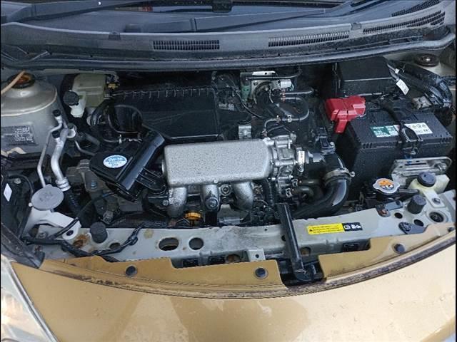 ノート メダリスト☆アラウンドビューモニター☆ＢＴ接続☆前後ドラレコ　ナビ☆Ｂｌｕｅｔｏｏｔｈ☆アラウンドビューモニター☆ＥＴＣ☆前後ドライブレコーダー☆アイドリングストップ☆ＶＤＣ☆ハーフレザーシート☆プッシュスタート☆インテリキー☆電動格納ミラー☆走行２．７万ｋｍ☆（19枚目）