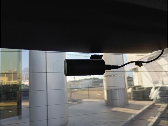 ノート メダリスト☆アラウンドビューモニター☆ＢＴ接続☆前後ドラレコ　ナビ☆Ｂｌｕｅｔｏｏｔｈ☆アラウンドビューモニター☆ＥＴＣ☆前後ドライブレコーダー☆アイドリングストップ☆ＶＤＣ☆ハーフレザーシート☆プッシュスタート☆インテリキー☆電動格納ミラー☆走行２．７万ｋｍ☆（67枚目）