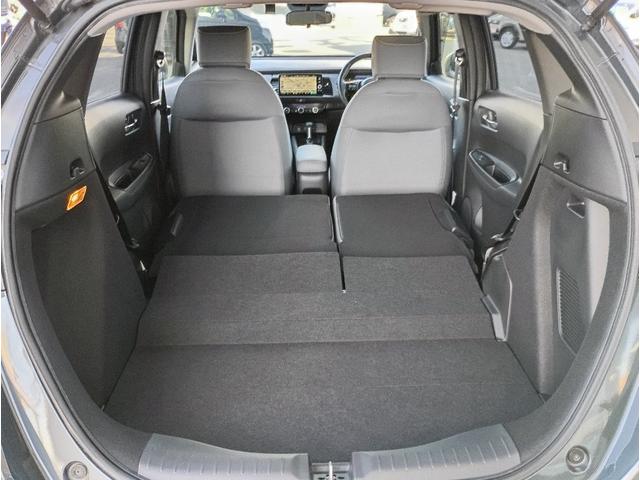 フィット ｅ：ＨＥＶ　ＲＳ☆ワンオーナー☆ホンダセンシング☆９型ナビ☆　ワンオーナー☆ホンダセンシング☆９型ナビ☆Ｂｌｕｅｔｏｏｔｈ☆バックカメラ☆ビルトインＥＴＣ２．０☆前後／車内ドラレコ☆ハーフレザーシート☆ＬＥＤライト☆パドルシフト☆パーキングセンサー☆試乗ＯＫ☆（11枚目）