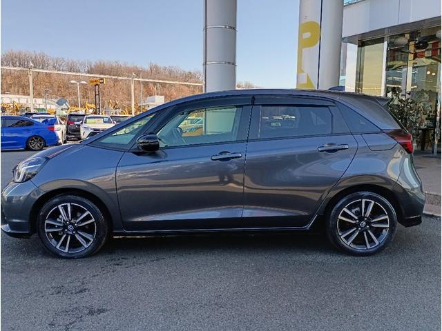 フィット ｅ：ＨＥＶ　ＲＳ☆ワンオーナー☆ホンダセンシング☆９型ナビ☆　ワンオーナー☆ホンダセンシング☆９型ナビ☆Ｂｌｕｅｔｏｏｔｈ☆バックカメラ☆ビルトインＥＴＣ２．０☆前後／車内ドラレコ☆ハーフレザーシート☆ＬＥＤライト☆パドルシフト☆パーキングセンサー☆試乗ＯＫ☆（28枚目）