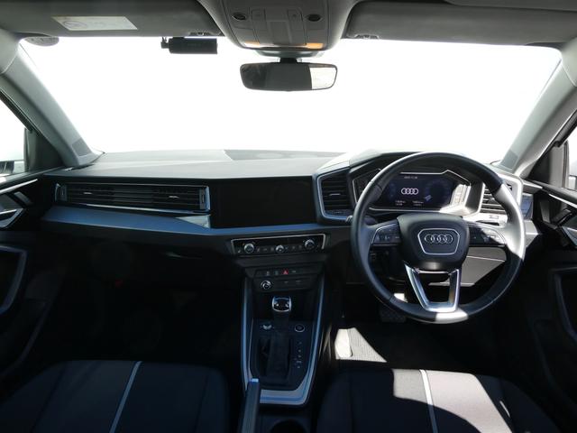 Ａ１スポーツバック ２５ＴＦＳＩ　アドバンスド　ＭＭＩナビゲーション　ＬＥＤヘッドライト　前席シートヒーター　オートエアコン　アルミホイール　センターアームレスト　バーチャルコックピット　アダプティブクルーズコントロール　社外ドライブレコーダー（6枚目）