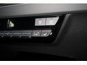 ４０ｅ－トロン　アドバンスド　インテリアプラスＰＫＧ／オートマチックテールゲート／シートヒーター　（フロント）／ワイヤレスチャージング／マトリクスＬＥＤヘッドライト／パーシャルレザー／マルチカラーアンビエントライティング（13枚目）