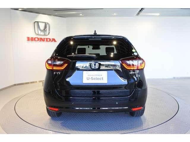 e:HEVネス メモリーナビ リアカメラ ETC 弊社試乗車(4枚目)
