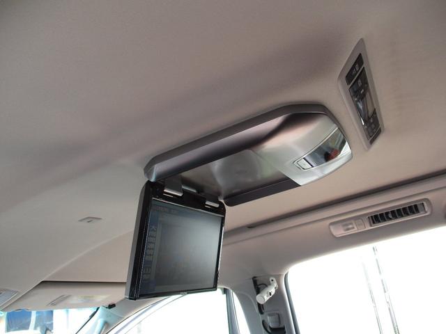 240S プライムセレクションII タイプゴールド 特別仕様車/禁煙車/ナビ/フルセグTV/バックモニター/後席フリップダウンモニター/両側パワースライドドア/キセノンライト/プッシュスタート/スマートキー/ETC/フォグ/7人乗り/オットマンシート(35枚目)