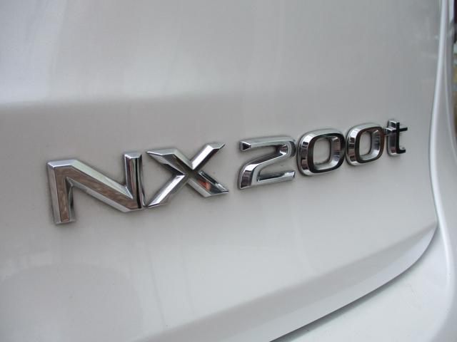 ＮＸ ＮＸ２００ｔ　Ｆスポーツ　衝突回避ブレーキシステム／禁煙車／純正ナビ／フルセグＴＶ／バックモニター／クリアランスソナー／黒赤コンビ革シート／オプション１８インチアルミ／パワーＲゲート／アイドリングストップ／盗難防止装置システ／（51枚目）